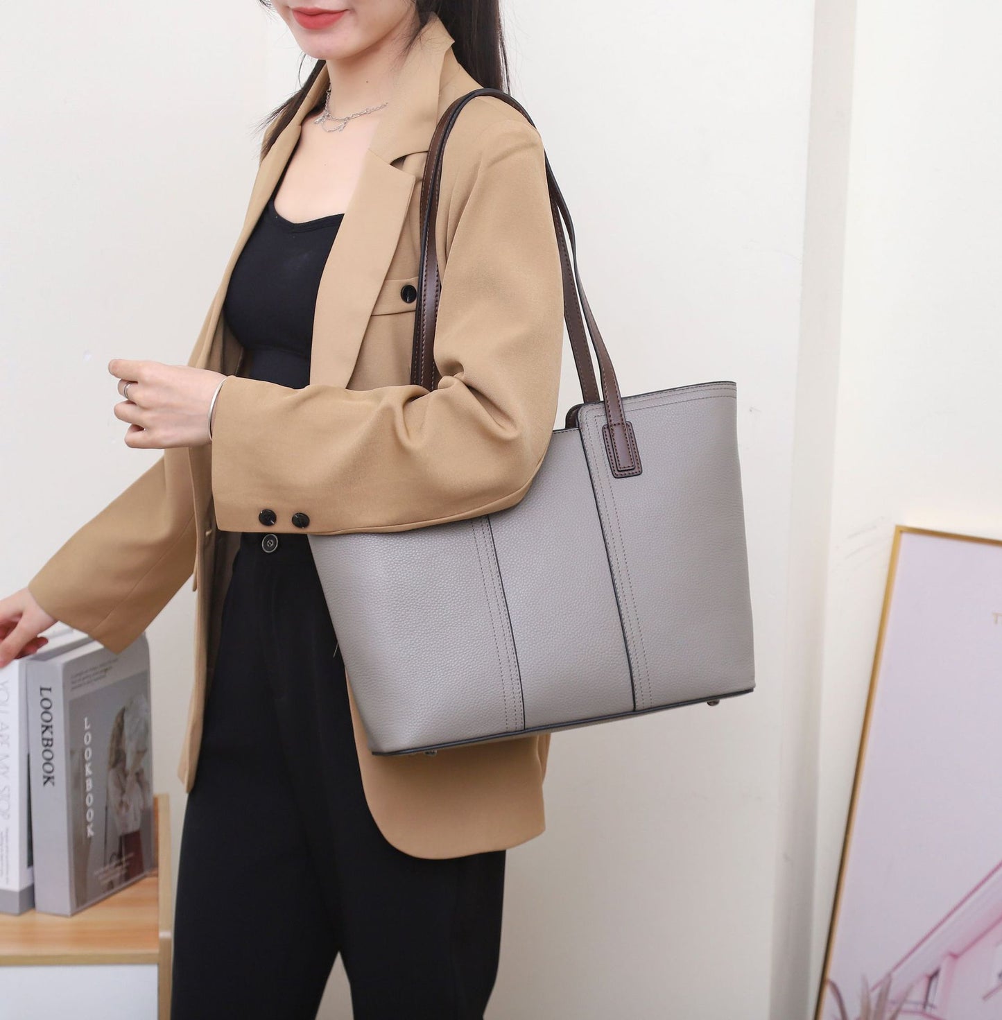 Large Capacity Commuter Bag All-matching Women